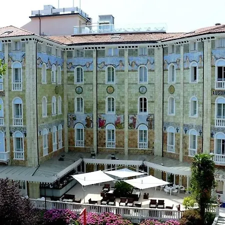 Ausonia Hungaria Wellness & Lifestyle Венеция-Лидо