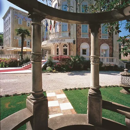 Hotel Ausonia Hungaria Wellness & Lifestyle 5*