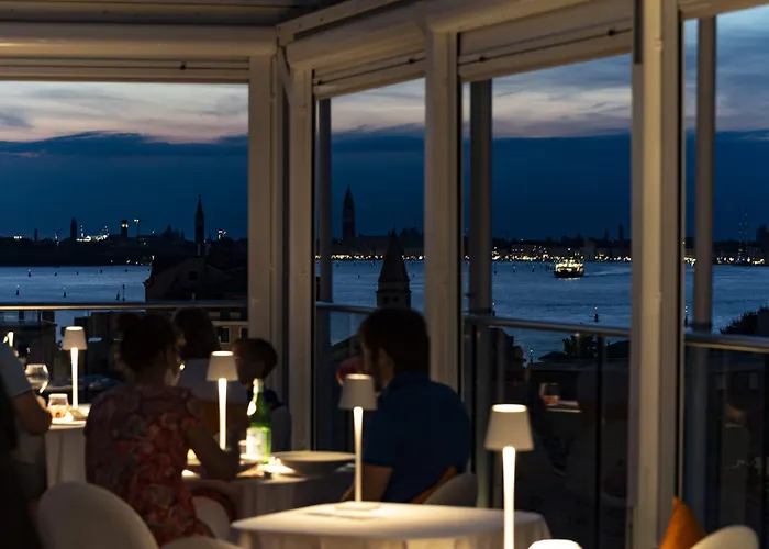 Отель Ausonia Hungaria Wellness & Lifestyle 5*